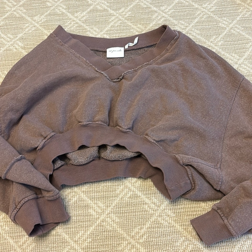 cropped urban outfitters crewneck
